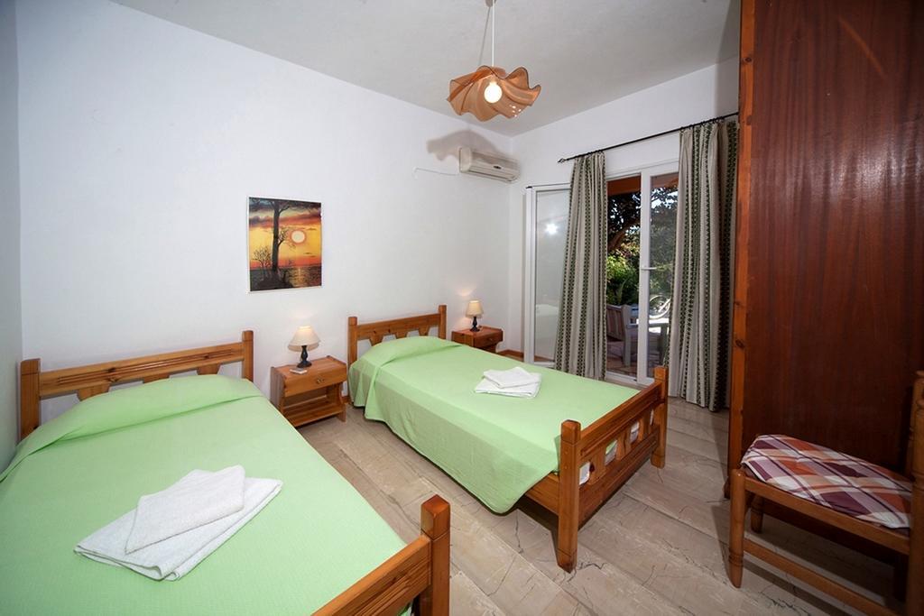 Joanna Sea View Apartments Барбати Номер фото